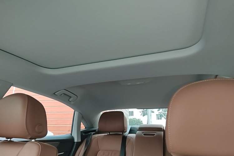 Used Audi A7L 2025 45 TFSI quattro Luxury Edition Headliner