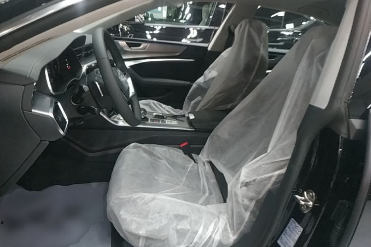 Used Audi A7L 2025 45 TFSI Luxury Edition Left Front Seat