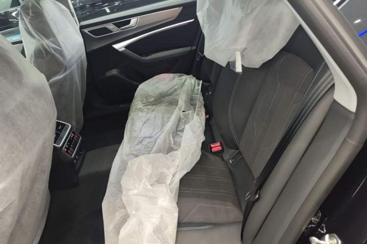 Used Audi A7L 2025 45 TFSI Luxury Edition Left Rear Seat