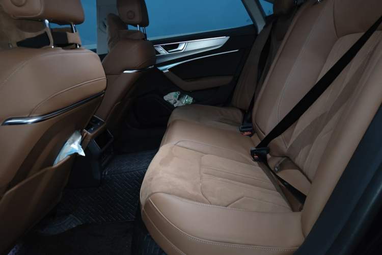 Used Audi A7L 2025 45 TFSI Luxury Edition Left Rear Seat