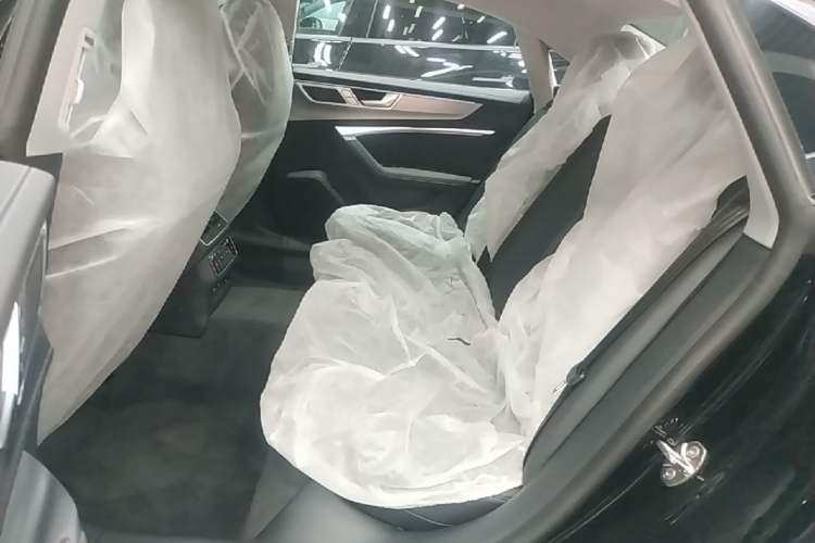 Used Audi A7L 2025 45 TFSI Luxury Edition Left Rear Seat