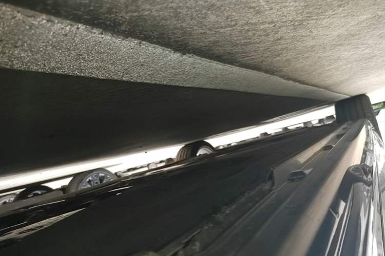 Used Audi A7L 2025 45 TFSI quattro Luxury Edition Left Side Sill