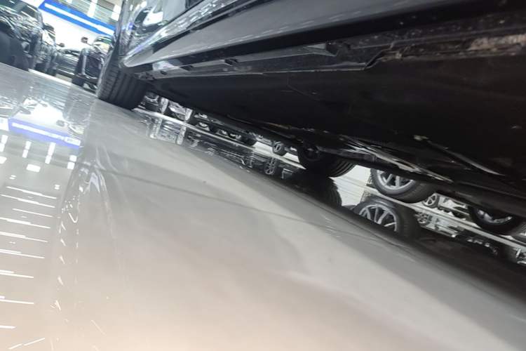 Used Audi A7L 2025 45 TFSI Luxury Edition Left Side Sill