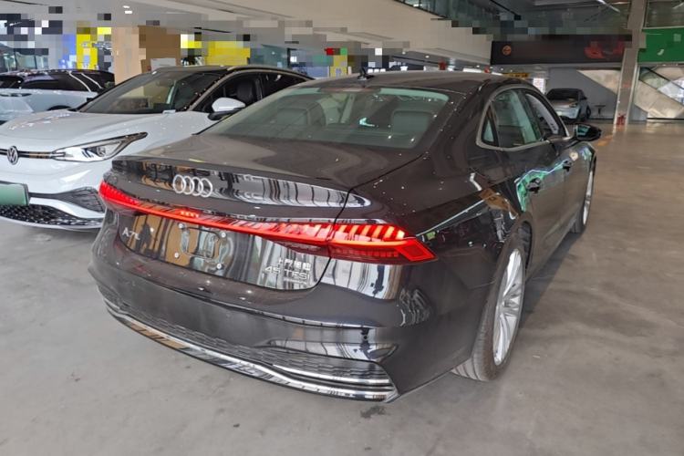 Used Audi A7L 2025 45 TFSI quattro Luxury Edition Rear Right 45 Deg