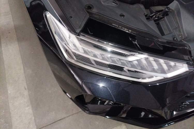 Used Audi A7L 2025 45 TFSI Luxury Edition Right Front Headlight