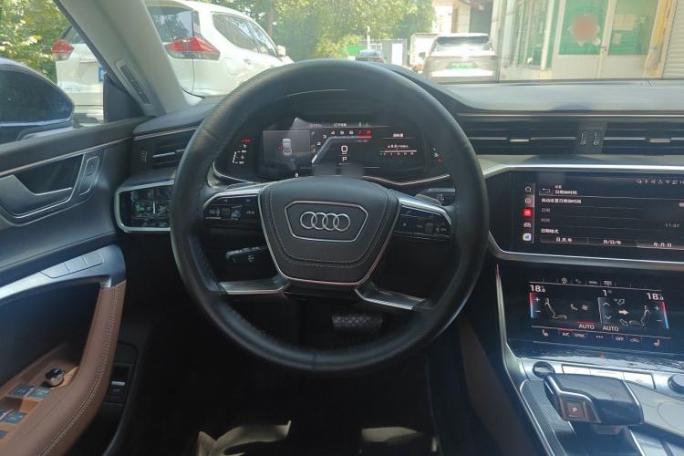 Used Audi A7L 2025 45 TFSI quattro Black Warrior Edition Steering Wheel