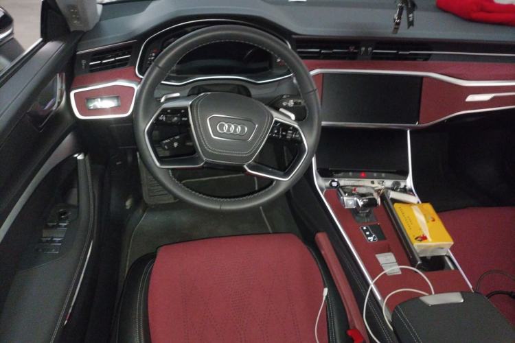 Used Audi A7L 2025 45 TFSI Luxury Edition Steering Wheel