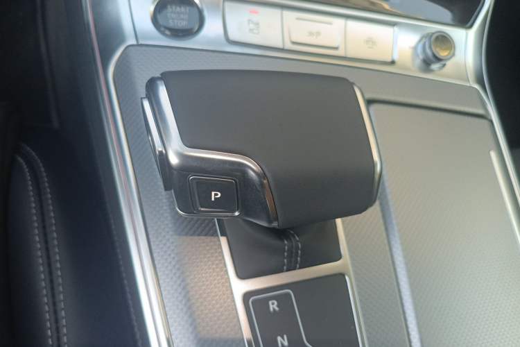 Used Audi A7L 2025 45 TFSI quattro Luxury Edition Vehicle Key