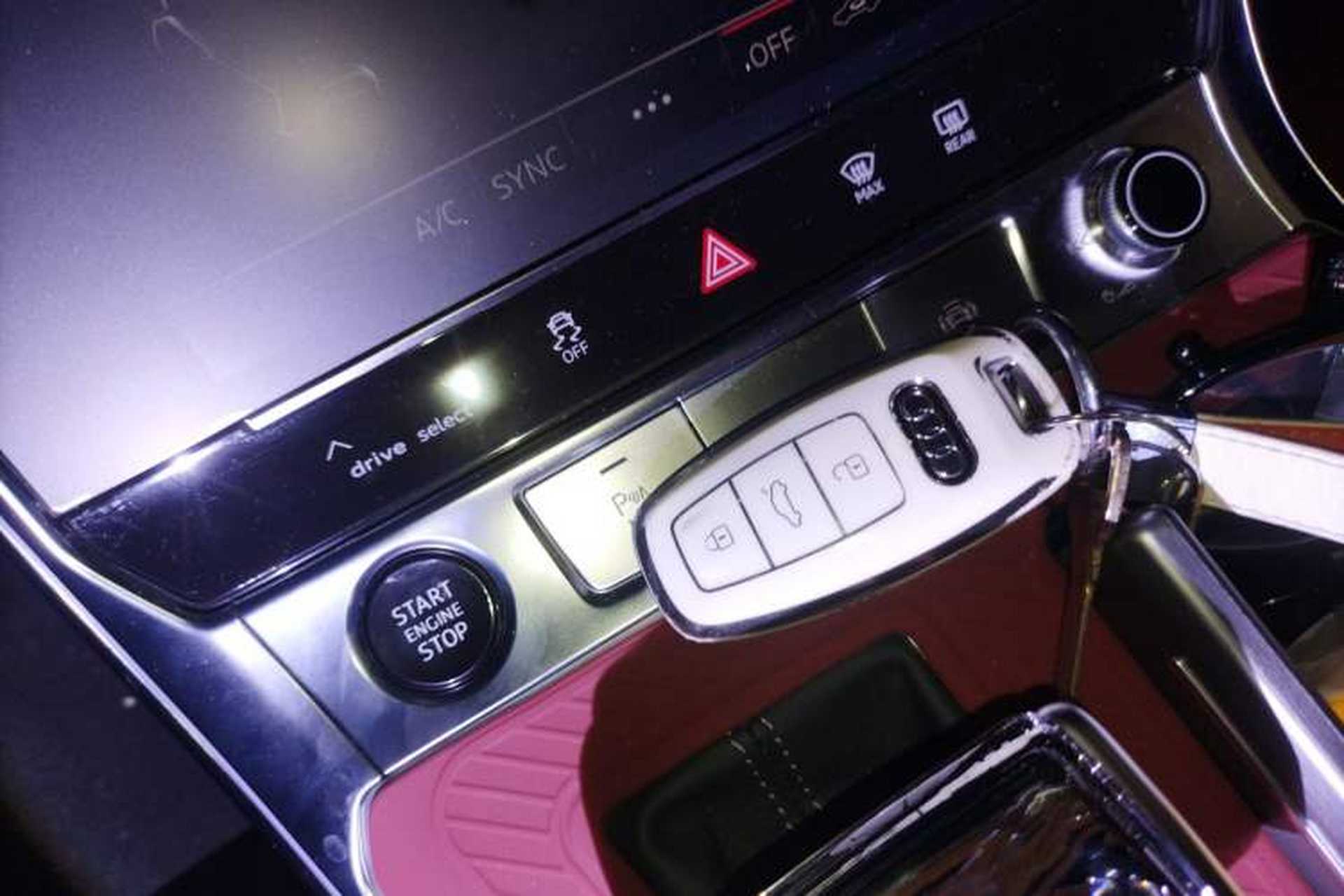 Used Audi A7L 2025 45 TFSI Luxury Edition Vehicle Key