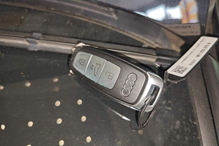 Used Audi A7L 2025 45 TFSI quattro Luxury Edition Vehicle Key