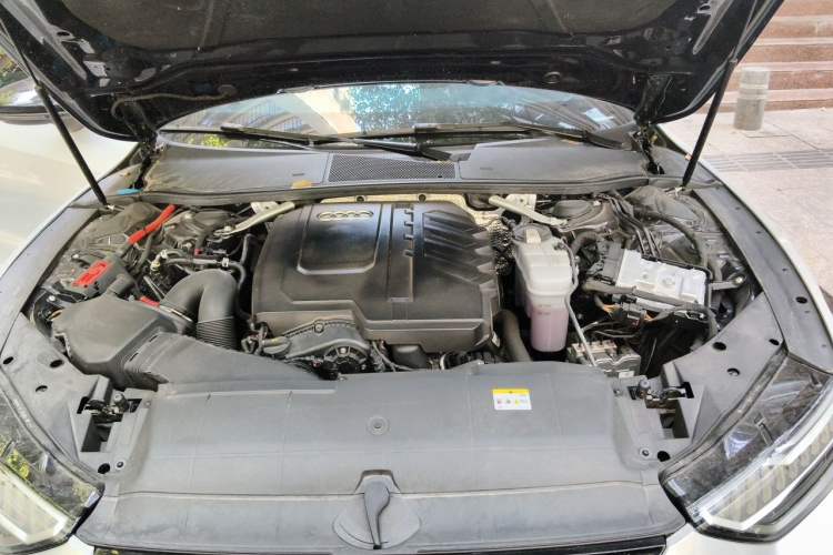 Used Audi A7L 2025 45 TFSI quattro Luxury Edition Engine Bay