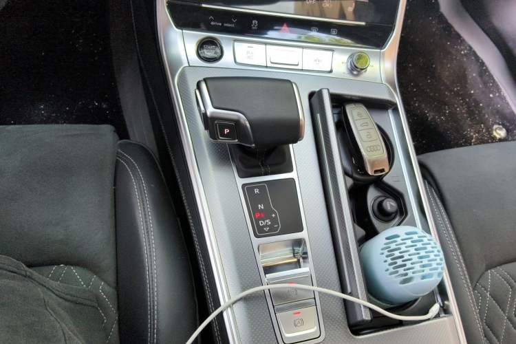 Used Audi A7L 2025 45 TFSI quattro Luxury Edition Gear Lever