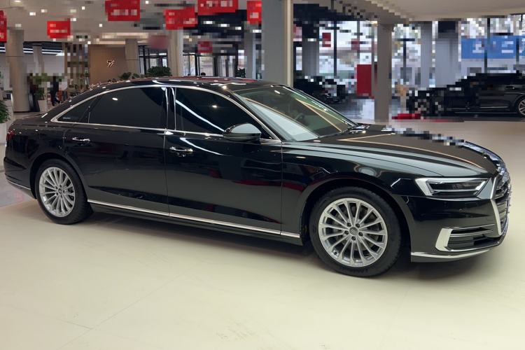 Used Audi A8 2019 Facelifted Plus A8L 50 TFSI quattro Comfort Version Exterior 2
