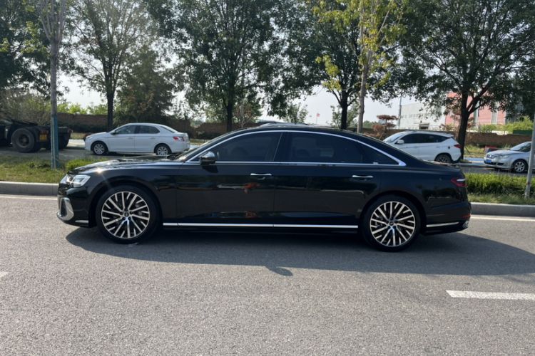 Used Audi A8 2024 A8L 55 TFSI quattro Flagship Model Exterior 4