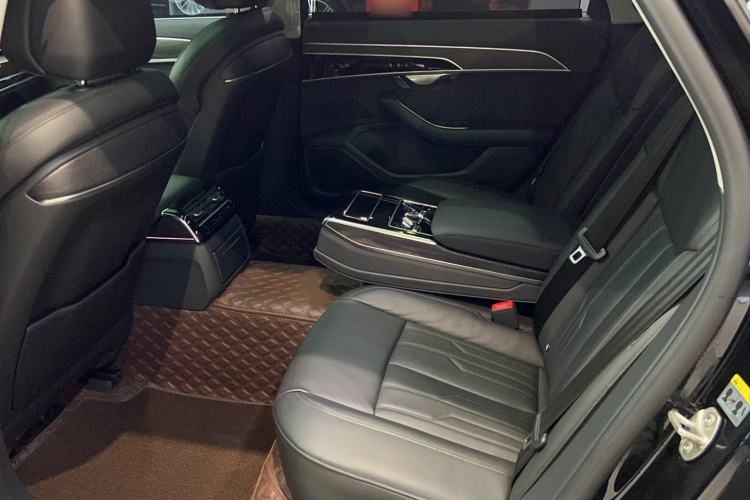 Used Audi A8 2019 Facelifted Plus A8L 50 TFSI quattro Comfort Version Interior 1