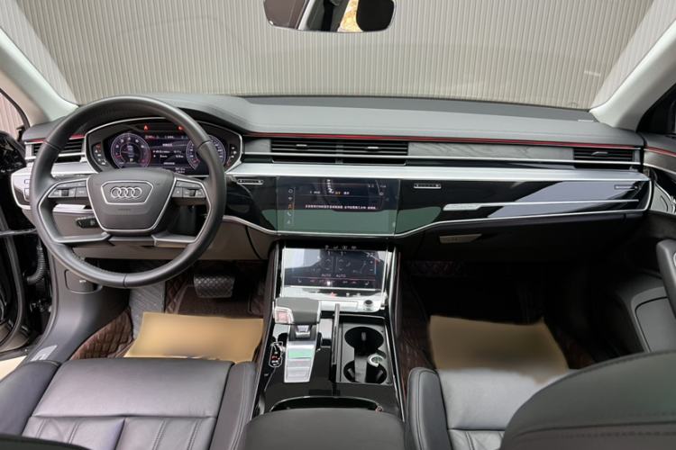 Used Audi A8 2019 Facelifted Plus A8L 50 TFSI quattro Comfort Version Interior 3