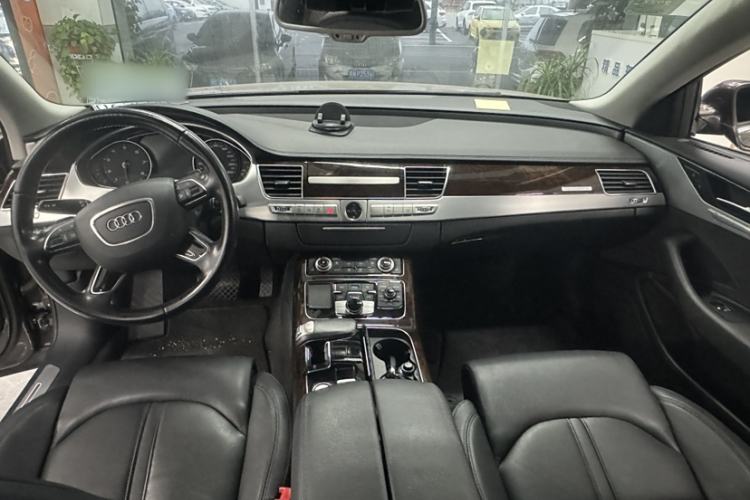 Used Audi A8 2014 A8L 45 TFSI quattro Comfort model Interior 1
