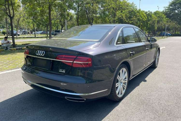 Used Audi A8 2014 A8L 6.3 FSI W12 quattro flagship model Exterior 5