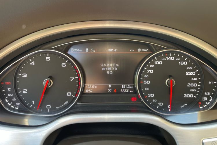 Used Audi A8 2014 A8L 6.3 FSI W12 quattro flagship model Odometer Close Up
