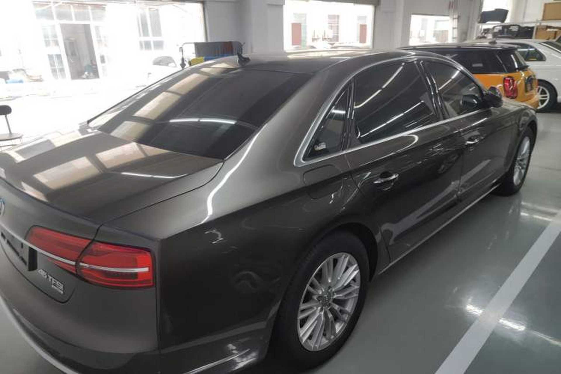 Used Audi A8 2014 A8L 45 TFSI quattro Comfort model Rear Right 45 Deg