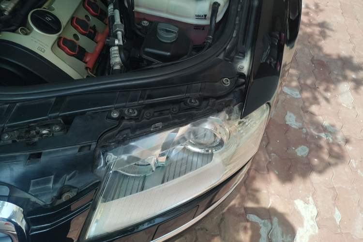 Used Audi A8 2005 A8L 3.0L Engine Bay Left