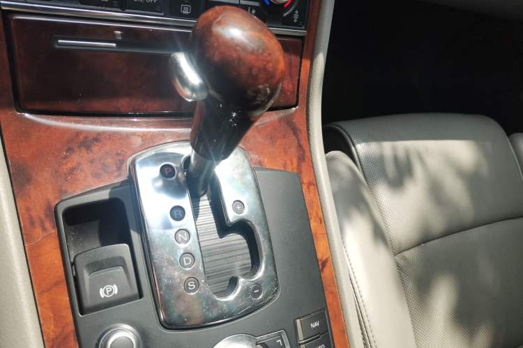 Used Audi A8 2005 A8L 3.0L Gear Lever