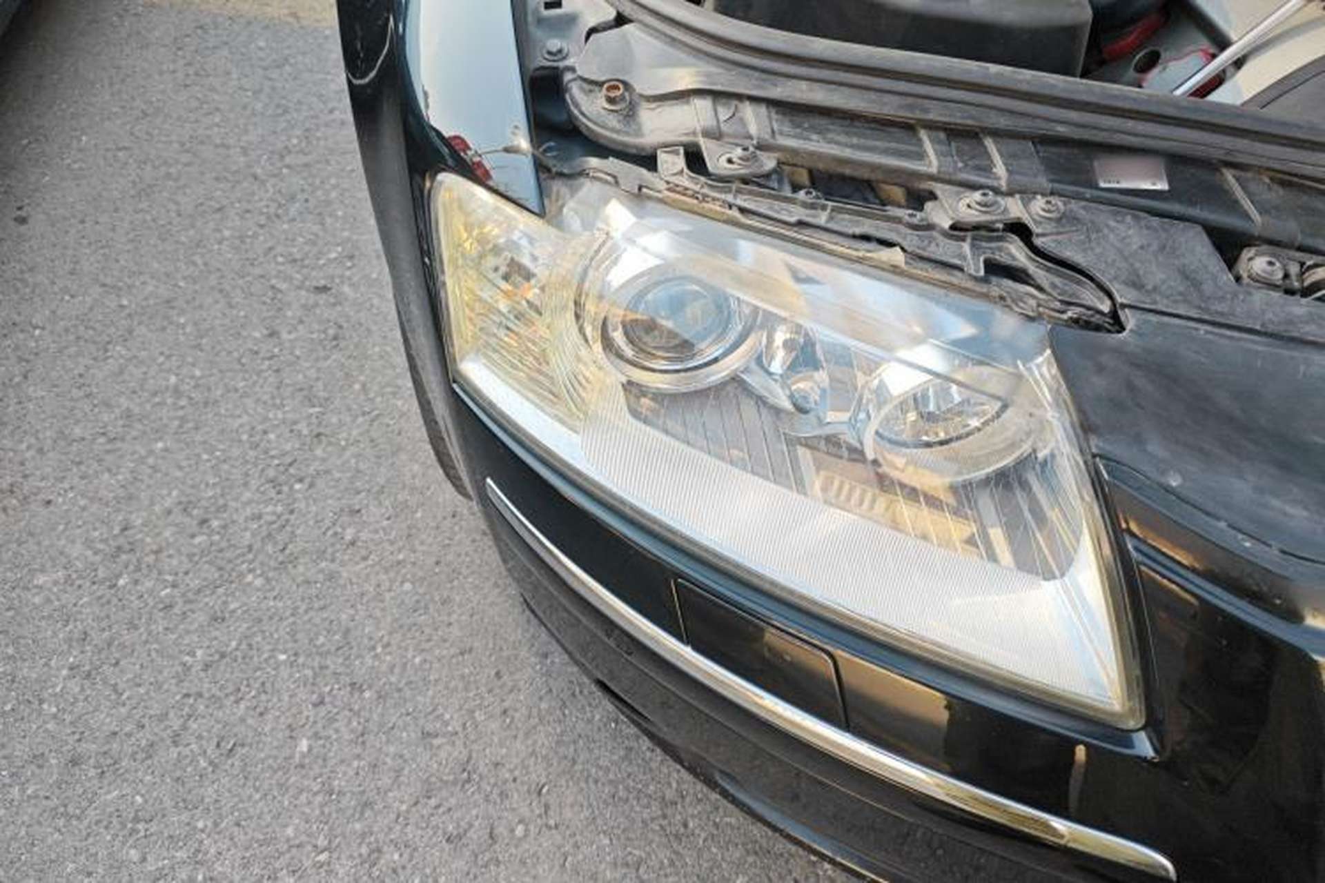 Used Audi A8 2005 A8L 3.0L Right Front Headlight