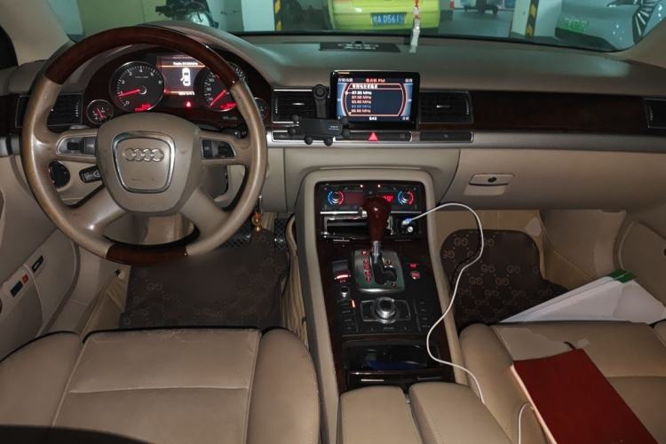 Used Audi A8 2007 A8L 3.2 FSI Prestige Edition Center Console