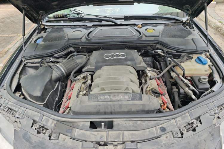 Used Audi A8 2007 A8L 3.2 FSI Standard Model Engine Bay