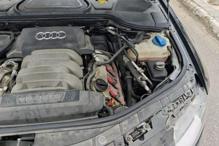 Used Audi A8 2007 A8L 3.2 FSI Standard Model Engine Bay Left