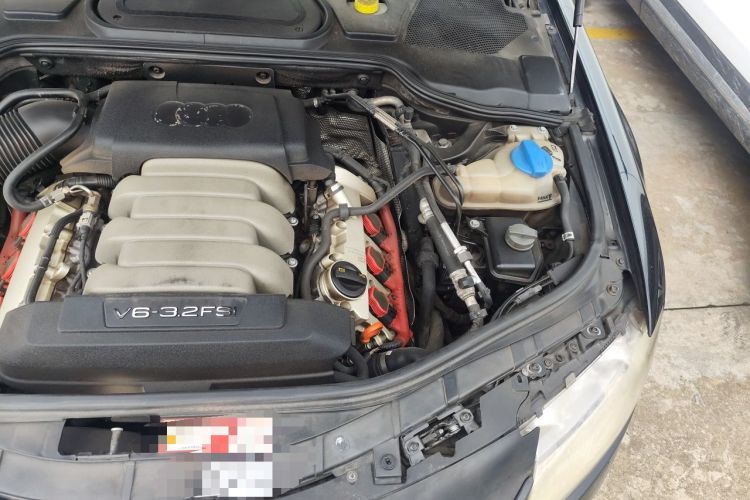 Used Audi A8 2007 A8L 3.2 FSI Standard Model Engine Bay Left