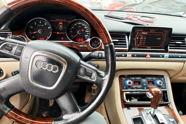 Used Audi A8 2008 A8L 3.2 FSI Luxury Model Center Console