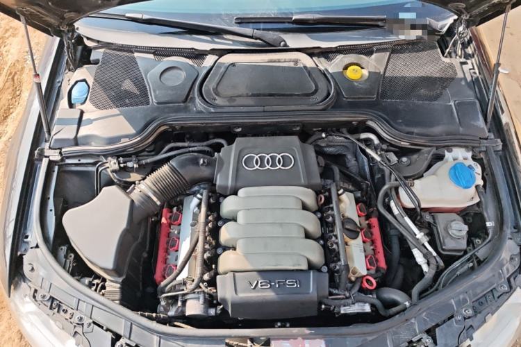Used Audi A8 2008 A8L 2.8 FSI Standard Model Engine Bay