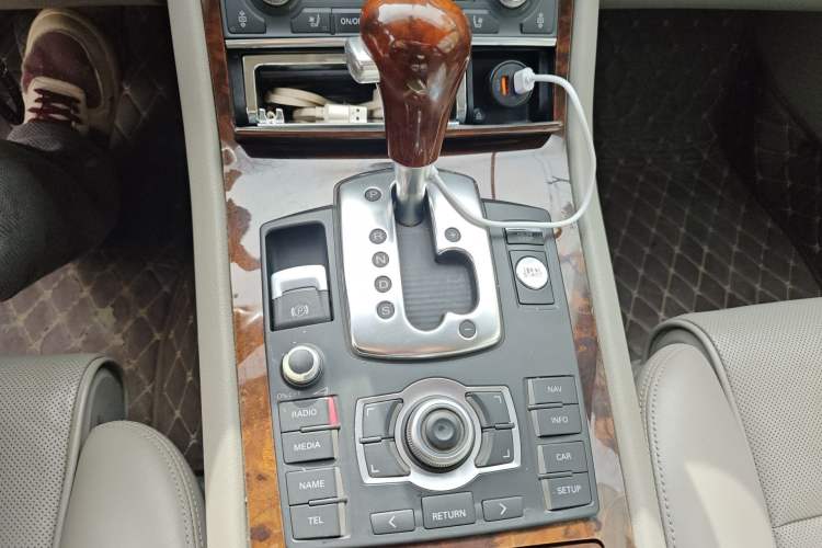 Used Audi A8 2008 A8L 2.8 FSI Standard Model Gear Lever