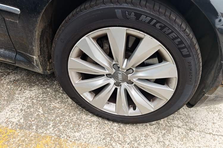 Used Audi A8 2008 A8L 3.2 FSI Luxury Model Right Front Wheel Hub