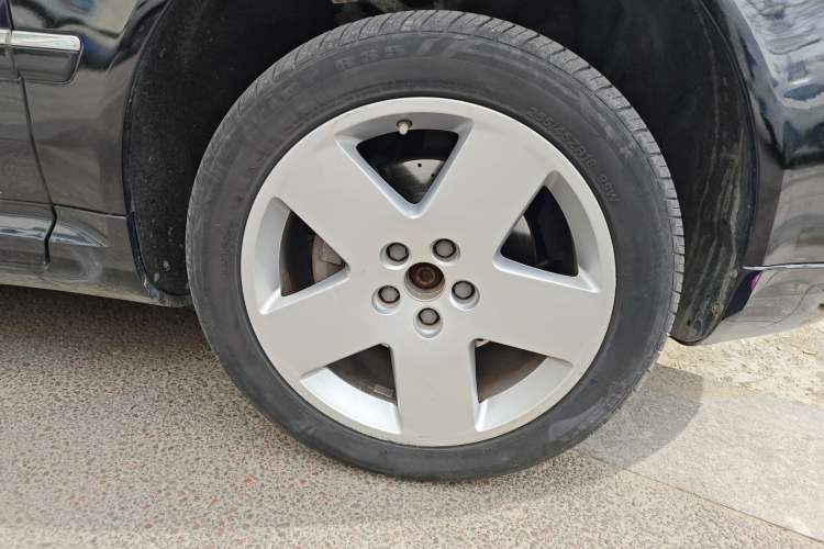 Used Audi A8 2008 A8L 2.8 FSI Standard Model Right Front Wheel Hub
