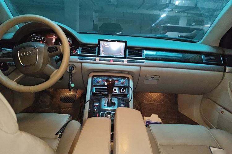 Used Audi A8 2009 A8L 2.8 FSI Standard Model Center Console