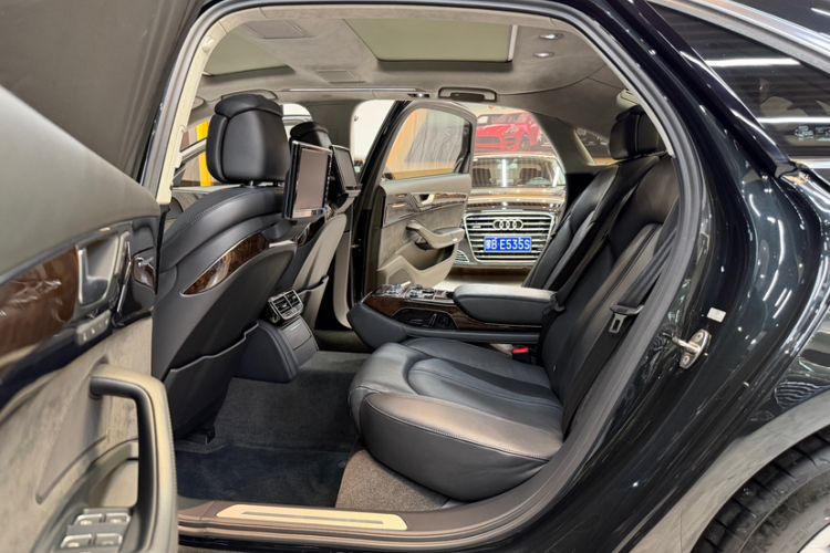 Used Audi A8 2009 A8L 4.2 FSI quattro Prestige Edition Interior 6