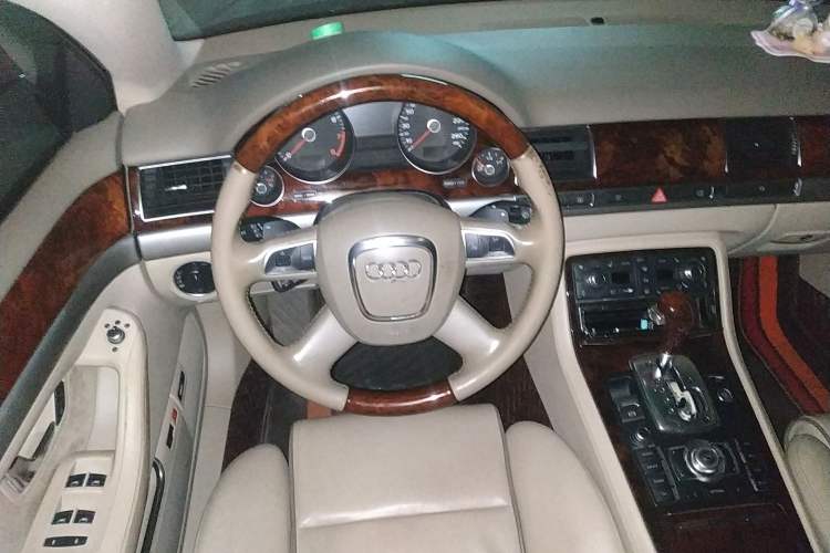 Used Audi A8 2009 A8L 2.8 FSI Standard Model Steering Wheel
