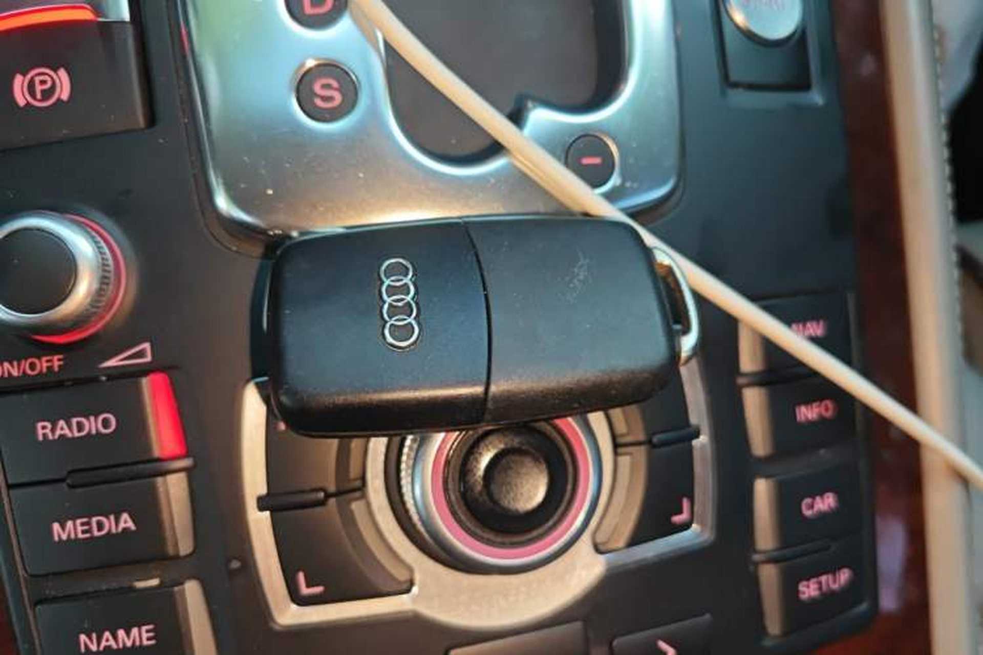 Used Audi A8 2009 A8L 3.0 FSI Luxury Model Vehicle Key