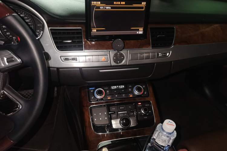 Used Audi A8 2011 A8L 3.0 TFSI quattro Luxury Edition (213kW) Audio And AC Panel
