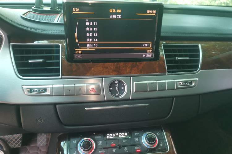 Used Audi A8 2011 A8L 3.0 TFSI quattro Comfort model (245kW) Audio And AC Panel