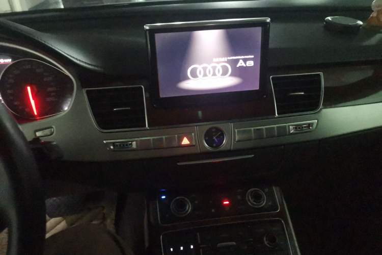 Used Audi A8 2011 A8L 3.0 TFSI quattro Luxury Edition (213kW) Audio And AC Panel