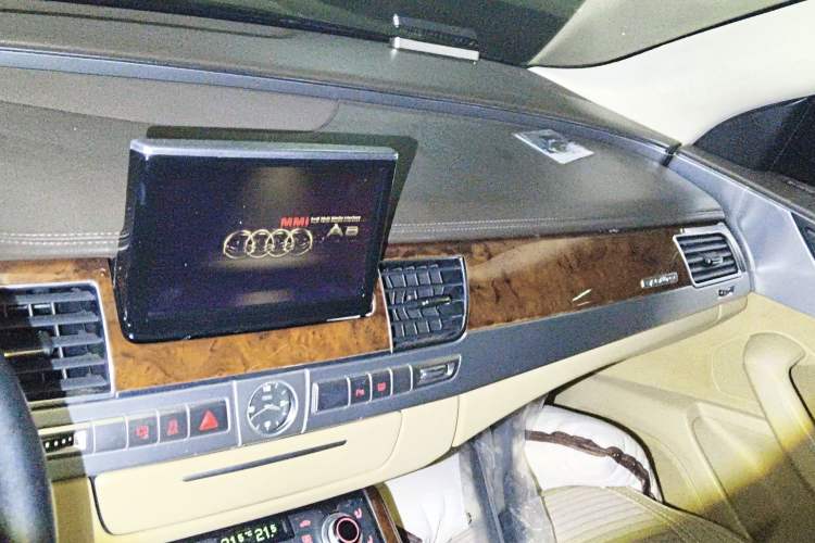 Used Audi A8 2011 A8L 3.0 TFSI quattro Prestige Edition (245kW) Audio And AC Panel