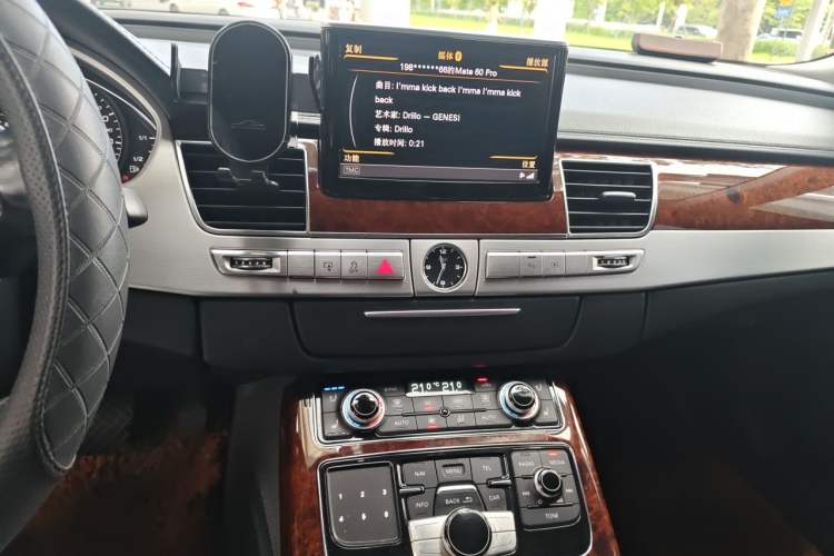 Used Audi A8 2011 A8L 3.0 TFSI quattro Luxury Edition (213kW) Audio And AC Panel