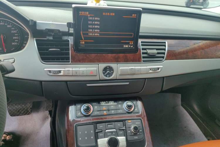 Used Audi A8 2011 A8L 3.0 TFSI quattro Luxury Edition (213kW) Audio And AC Panel