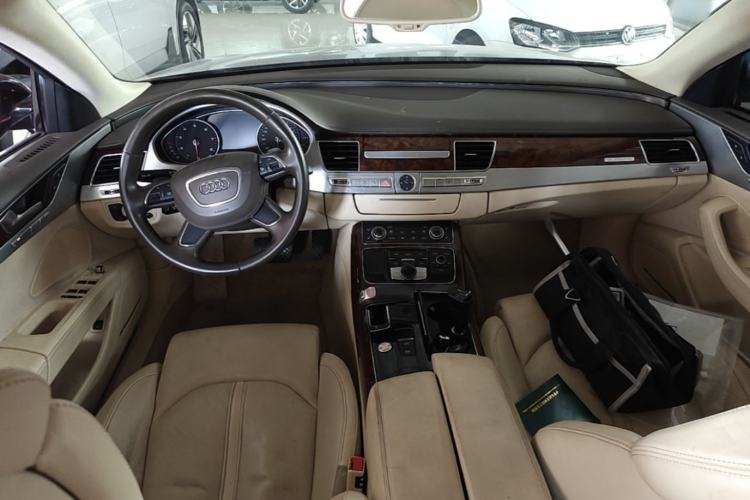 Used Audi A8 2011 A8L 3.0 TFSI quattro Luxury Edition (213kW) Center Console
