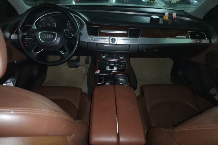 Used Audi A8 2011 A8L 3.0 TFSI quattro Luxury Edition (213kW) Center Console