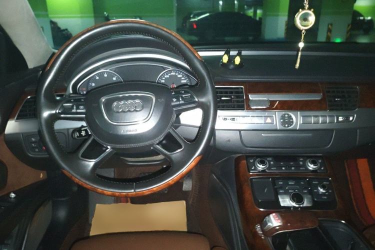 Used Audi A8 2011 A8L W12 6.3 FSI quattro Center Console