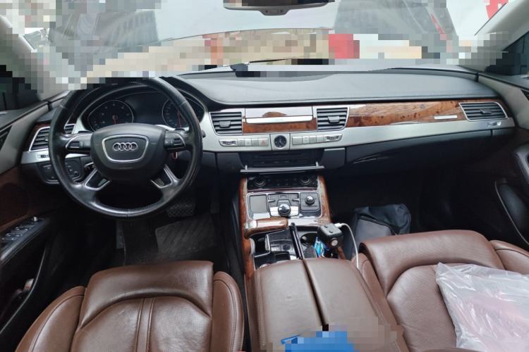 Used Audi A8 2011 A8L 3.0 TFSI quattro Luxury Edition (213kW) Center Console